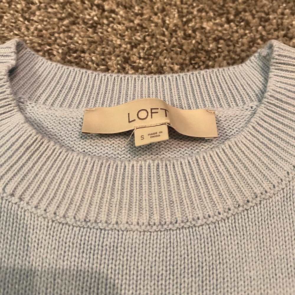 XS Loft Ombré Sweater